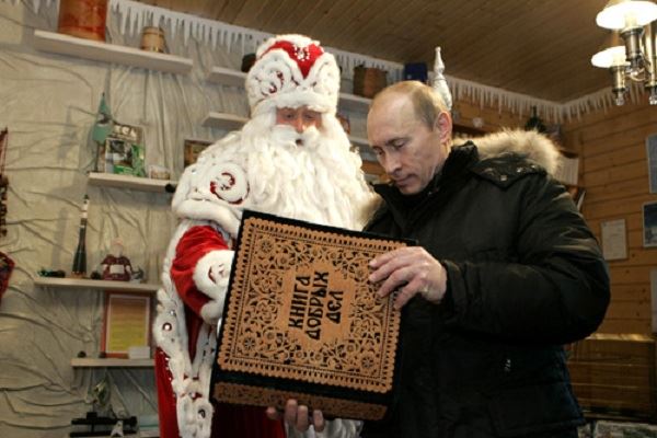 بابا نويل الروسي يعد هدية للرئيس بوتن - 184051Image1