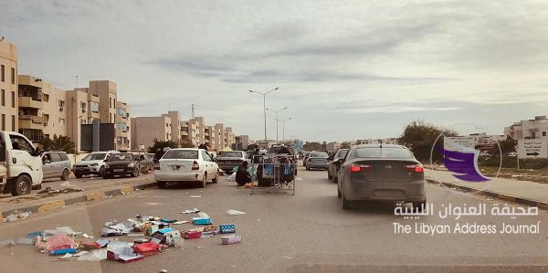 شاهد الصور.. مخلفات سوق عشوائي تشوه منطقة الفلاح بطرابلس 7 شاهد الصور.. مخلفات سوق عشوائي تشوه منطقة الفلاح بطرابلس - 51092640 2138105432878932 5101778706439864320 n