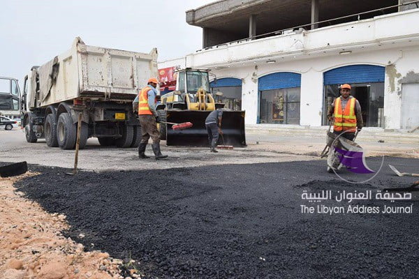 (شاهد الصور) استكمال عدد من مشاريع صيانة الطرق ببلدية سرت 5 (شاهد الصور) استكمال عدد من مشاريع صيانة الطرق ببلدية سرت - 51511111 552623351902970 4339613979258126336 n