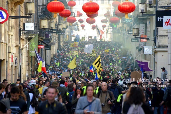 محتجو "السترات الصفراء" ينزلون مجددا إلى الشوارع في فرنسا - a4f089aa597587c824872c95f631ec82e2488abd