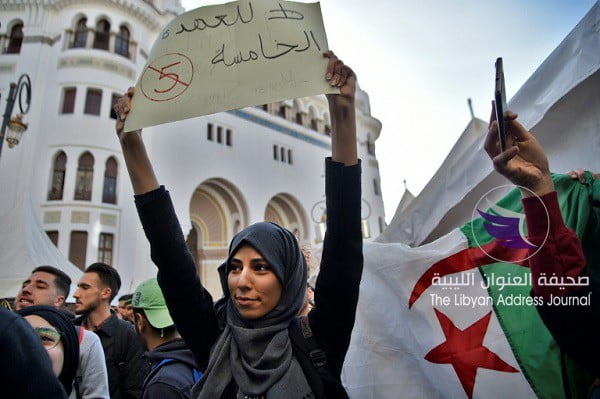 تظاهرة جديدة للطلاب في وسط العاصمة الجزائرية - 2bb4ab079fc271dad9cf03d2efb338eb82e00dfc