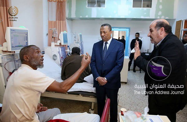 (شاهد الصور) الثني يجري جولة مفاجأة لمركز الكلى ببنغازي - 53460677 620750861697714 271351219102941184 n