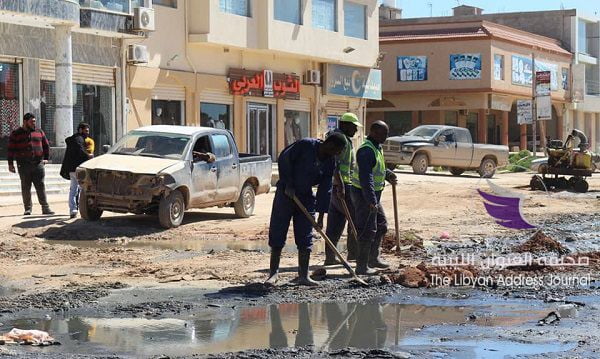 استئناف أعمال الصيانة ببنغازي بعد استقرار الأحوال الجوية 3 استئناف أعمال الصيانة ببنغازي بعد استقرار الأحوال الجوية - 53706663 2051571344964078 8561732367855648768 n