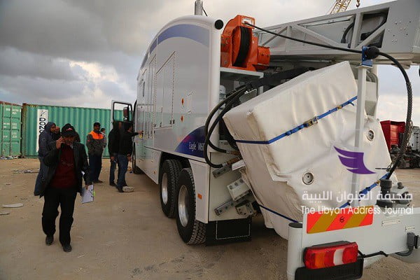 وصول شحنة من الشاحنات الكاشفة عن الألغام إلى بنغازي - 55622786 830663083949199 6359858843157004288 n