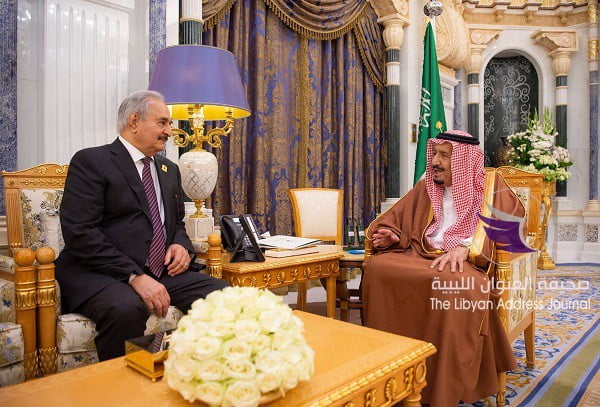 العاهل السعودي يستقبل القائد العام بقصر اليمامة - D2qC4KCXQAEd50O
