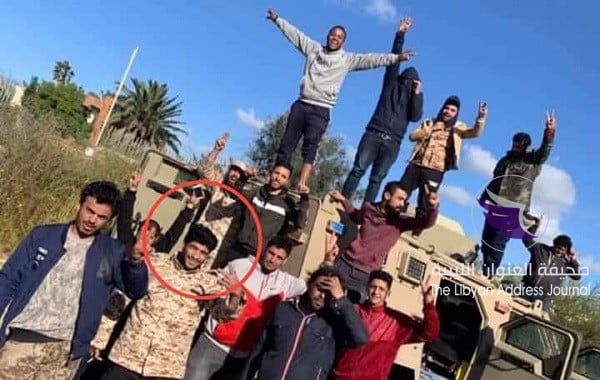 "البيدجا" أحد المطلوبين لدى مكتب النائب العام ومجلس الأمن ضمن صفوف مليشيات الرئاسي 3 "البيدجا" أحد المطلوبين لدى مكتب النائب العام ومجلس الأمن ضمن صفوف مليشيات الرئاسي - 56462440 2202010160113127 7532942594993553408 n