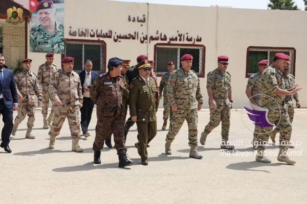 مدير مكتب القائد العام يشرف على تخريج ضباط ليبيين في الأردن - 58377365 2329216433985813 652286677632417792 n
