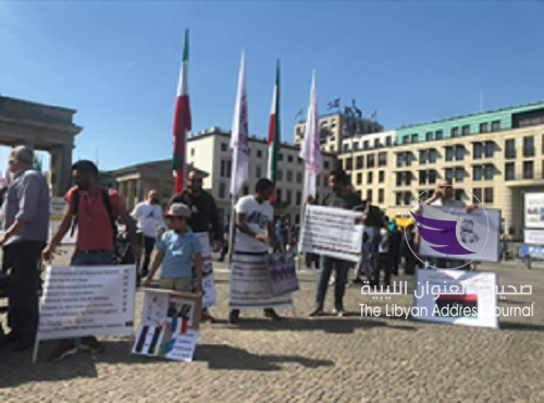 صور .. وقفة داعمة للعمليات العسكرية للجيش لتحرير طرابلس من الإرهاب في ألمانيا - 600