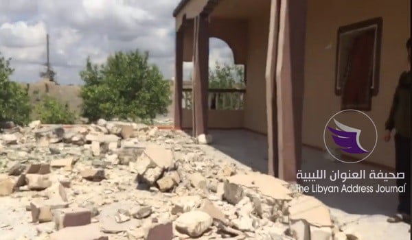 (بالفيديو) الطيران التابع للرئاسي يستهدف أحد المنازل بمنطقة سوق الخميس - طيران الرئاسي