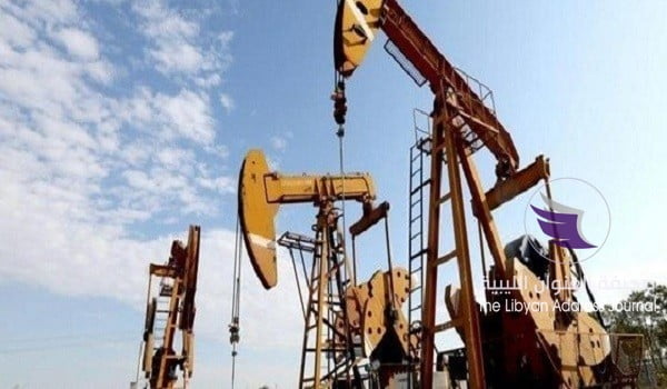 النفط يغلق مستقرا وينهي الأسبوع على انخفاض متأثرا بمخاوف التجارة - 1522134319819377300