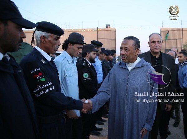 (شاهد الصور) الثني يحضر مأدبة إفطار بمقر احتجاز المهاجرين غير القانونيين في بنغازي - 60507673 656840804755386 2388684621886783488 n