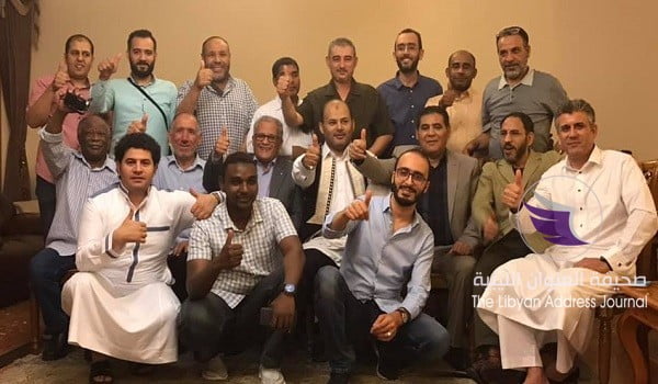 (بالفيديو) في حفل إفطار جماعي في الصين الفنان "صالح الأبيض" يؤكد أنه بصحة جيدة - 61227934 10215203645548050 868616170217930752 n