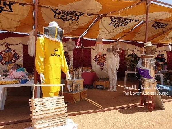 إقامة معرض للزهور بجامعة بنغازي تحت شعار "بنغازي تصنع الجمال" 8 إقامة معرض للزهور بجامعة بنغازي تحت شعار "بنغازي تصنع الجمال" - 65042070 1216664405188672 5243994247660568576 n