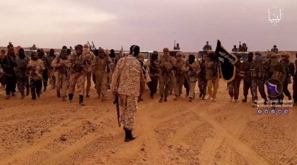 داعش يظهر في إصدار جديد وسط صحراء ليبيا - 66386031 405557753429303 9153033499182104576 n e1562449870488