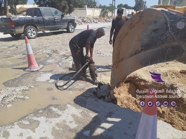 شاهد الصور| بلدية بنغازي تبدأ تنفيذ خط مياه في حي "السيدة عائشة" - 67314438 2268369903284220 2848120834067791872 n