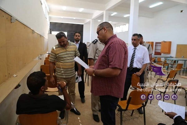 مصلحة الأحوال المدنية تجري امتحانات موظفيها في بنغازي - 67349339 400844517232099 7791848987442544640 n