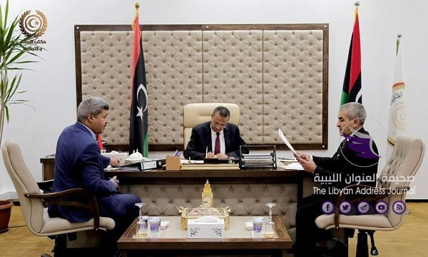 (بالفيديو) الثني يناقش ملف الباحثين عن العمل - 67542390 701974823575317 2893405912674861056 n