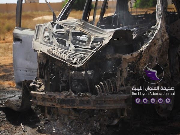 بالصور.. تفجيرات إرهابية ببنغازي تضرب جنازة قائد سابق بالقوات الخاصة الليبية 7 بالصور.. تفجيرات إرهابية ببنغازي تضرب جنازة قائد سابق بالقوات الخاصة الليبية - ALHADTH.01 46 22 08.Still020