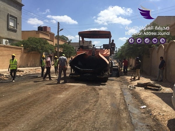 بالصور| بلدية بنغازي تواصل رصف الطرق - 70685901 2351675408287002 7860670594205876224 n