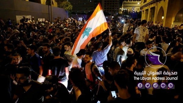 الاحتجاجات الشعبية تشعل مدن لبنان - 5da9792c59a04