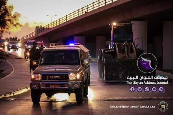 إزالة مبانٍ مخالفة في منطقة بلعون وسوق الوحدة العربية ببنغازي 9 إزالة مبانٍ مخالفة في منطقة بلعون وسوق الوحدة العربية ببنغازي - 72830158 143418410358382 4544579362040578048 n