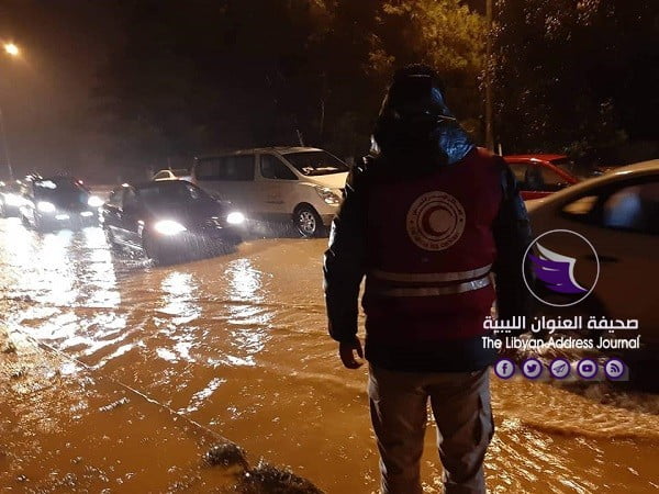 جراء الفيضانات في عدة مدن.. صحة المؤقتة تدعو المواطنين إلى التواصل الفوري مع الطوارئ - 72914132 2301454413310477 5684185690640744448 n