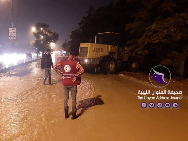 بالصور| أمطار غزيرة تتسبب بفيضان الأودية بشحات - 72978238 2301454306643821 4317530468602871808 n
