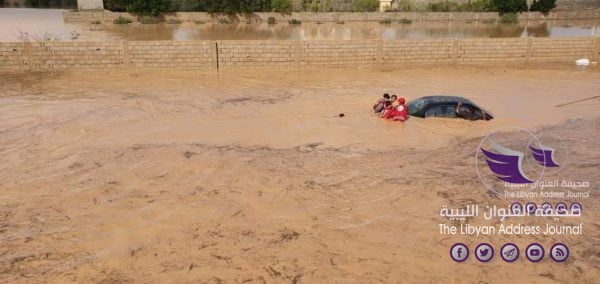 سيول قوية تداهم طبرق والهلال الأحمر يؤكد عدم وجود خسائر بشرية 7 سيول قوية تداهم طبرق والهلال الأحمر يؤكد عدم وجود خسائر بشرية - EHZ dEhWwAAktaD