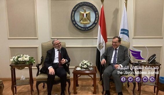 صنع الله يجتمع مع وزير البترول النفطي والأخير يؤكد عودة الشركات المصرية للعمل بليبيا - 000 Egypt 2