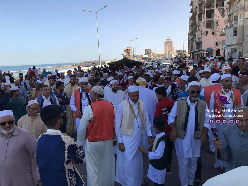 (بالفيديو والصور) أهالي بنغازي يحتفلون بذكرى المولد النبوي الشريف 9 (بالفيديو والصور) أهالي بنغازي يحتفلون بذكرى المولد النبوي الشريف - 72628194 2526672174035648 2704074825030172672 o