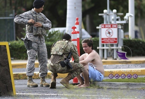 عسكري يقدم على قتل موظفين مدنيين بقاعدة بحرية بأمريكا وينتحر - 1000