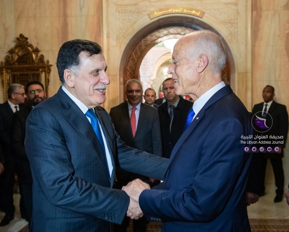 بحضور والديْ الصحفيين المختفيين قسريا في ليبيا.. الرئيس التونسي يستقبل السراج - 79576751 2838420719549300 6174913277898784768 o