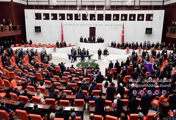 البرلمان التركي يوافق على غزو ليبيا - 7201825193640449