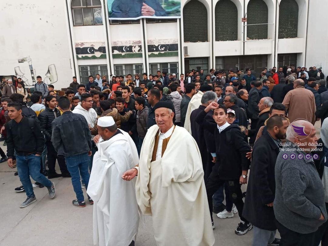 بالصور| أهالي وأعيان قصر بن غشير يجددون دعمهم للقوات المسلحة ورفض التدخل التركي 8 بالصور| أهالي وأعيان قصر بن غشير يجددون دعمهم للقوات المسلحة ورفض التدخل التركي - 81235100 468506193813853 4884386072009637888 n