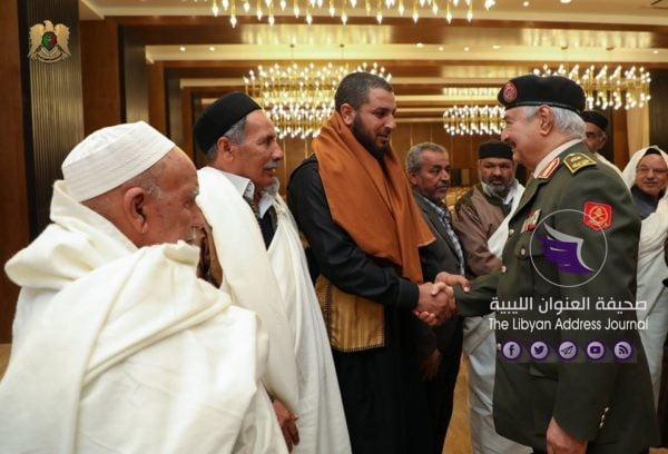 تلاحم شعبي مع القوات المسلحة.. القائد العام يستقبل وفدا من مشايخ قبائل الأصابعة - 81293625 1411279069050776 8801952530125815808 o