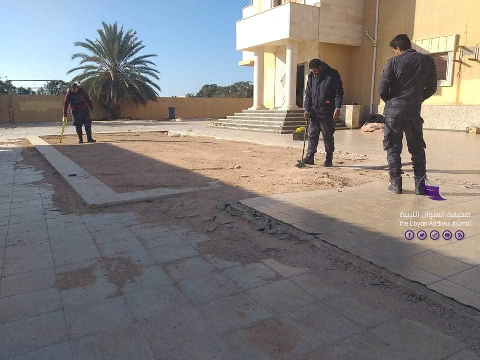 البحث الجنائي ينزع المفخخات عن منزل استغل كمقر للميلشيات في سرت ويسلمه لصاحبه - 84715994 630692834349141 3202183326471290880 n