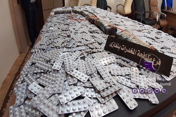 ضبط سائق حافلة حاول تهريب آلاف الأقراص المخدرة من مصر إلى بنغازي - 85075134 1081950308805728 8358810994369101824 o