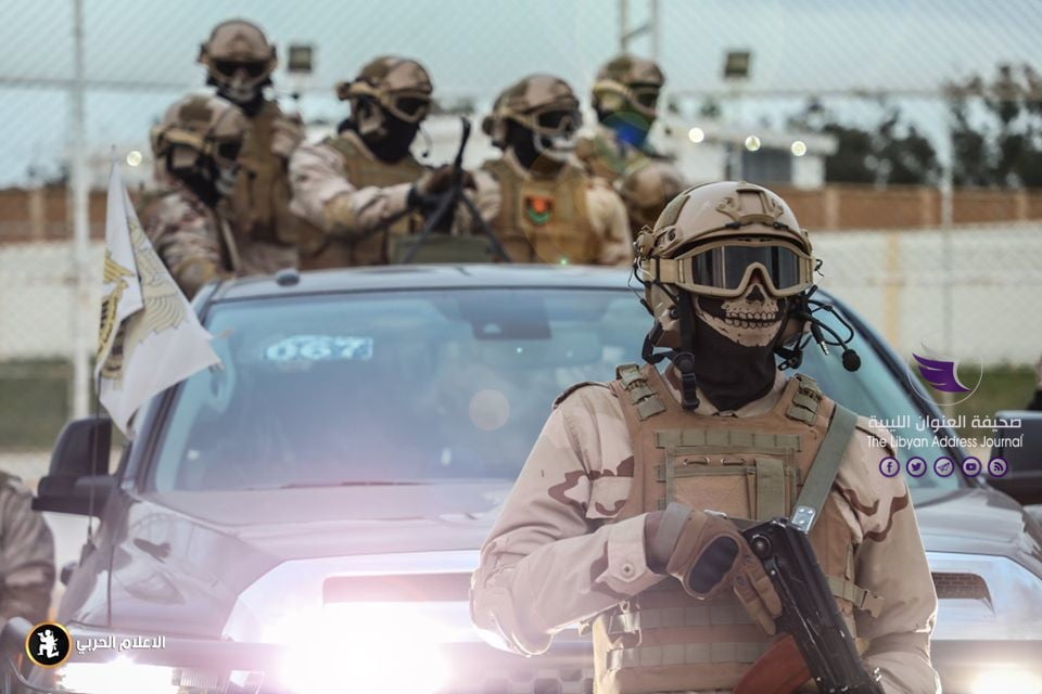 بالصور| معززة بأطقم طبية.. وحدات من نخبة الجيش تنتشر في بنغازي لتطبيق حظر التجول - 90385229 1477978019047547 7902705537916076032 o