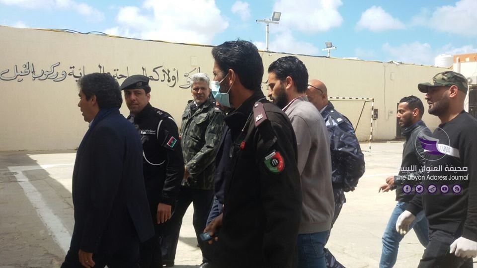 عقب زيارة المحامي العام.. النيابة العامة تطلق سراح بعض نزلاء سجن الكويفية في بنغازي - 91913234 2738866722899211 5211191804304556032 o