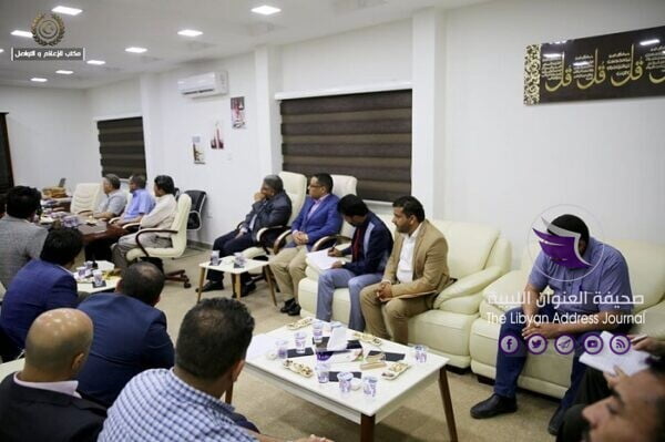 خلال لقاء مع "الثني" .. المرافق الطبية تحذر من انهيار الخدمات الصحية في البلاد - 100088091 918300918609372 7764768217913884672 o scaled