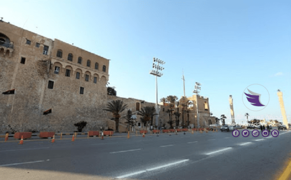 داخلية الوفاق تعلن حظر التجول طيلة أيام عطلة العيد - بدون عنوان