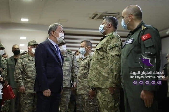 بعد لقاء السراج.. وزير الدفاع التركي يتفقد القوات التركية في طرابلس - 106949571 2757052447857211 1882819589491747603 n