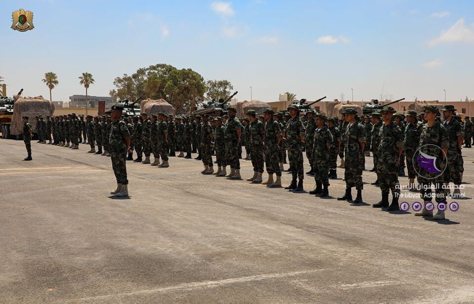 القائد العام يتفقد عدداً من معسكرات الجيش في بنغازي - 107307216 186325979497257 7924517795904192601 o