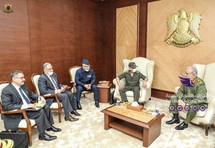 (شاهد الصور) القائد العام يلتقي مدير إدارة المخابرات الحربية المصرية - 117986922 3098931120226101 918830564076458206 o
