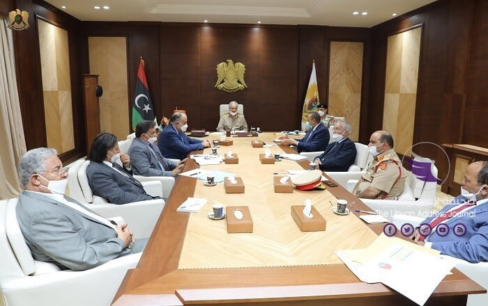 لبحث احتياجات المواطن وحلحلة المُختنقات اليومية.. القائد يعقد اجتماعا موسعا مع الحكومة الليبية - 118403557 201283418001513 5942128045439378807 o