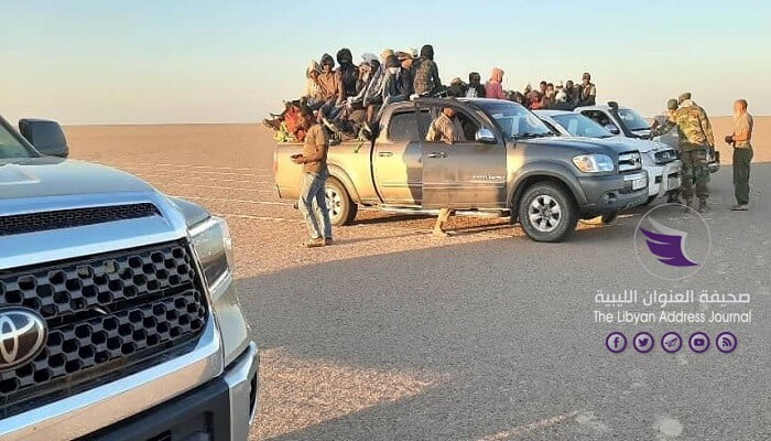 فيديو| الجيش يضبط مهاجرين ويصادر شاحنتي تهريب غرب تازربو - 121227307 1525285697671438 4757291721969433824 n