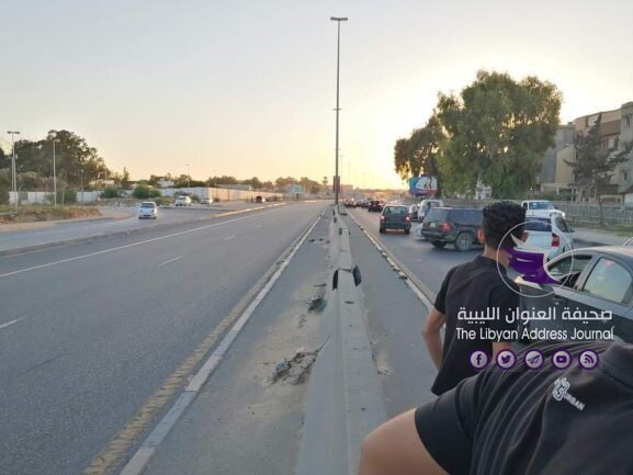 ربكة مرورية نتيجة دوي إطلاق نار كثيف في منطقة غوط الشعال بطرابلس - EkTaC8 XYAAVivQ