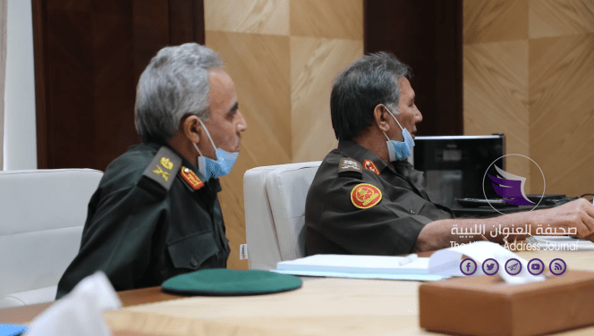 بالصور.. القائد العام يستقبل وفد القوات المسلحة بمحادثات اللجنة العسكرية 13 بالصور.. القائد العام يستقبل وفد القوات المسلحة بمحادثات اللجنة العسكرية - Screenshot 253