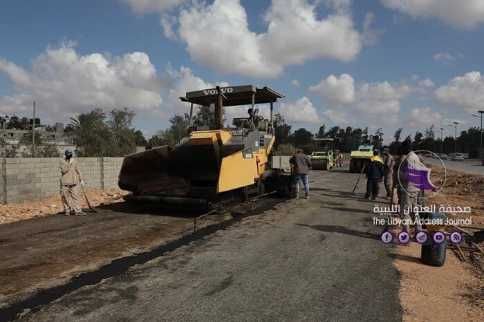 لتخفيف المختنقات المرورية.. استمرار أعمال رصف الطرق في بنغازي - 125374539 659528731399527 3674300083760953532 n