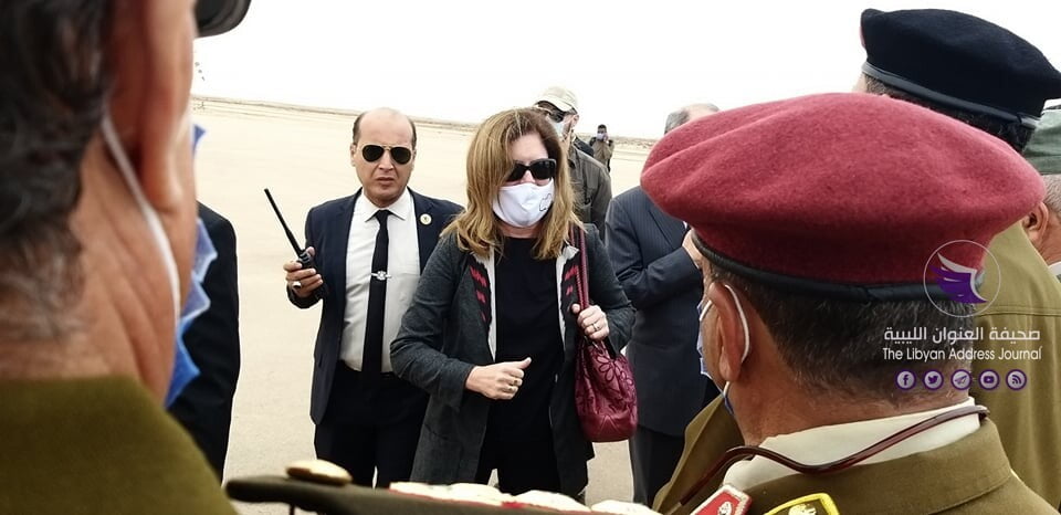بالصور| وليامز تصل البريقة وأنباء عن مباحثات لتوحيد حرس المنشآت النفطية - 125768939 4025413190822295 6038228315574661938 n